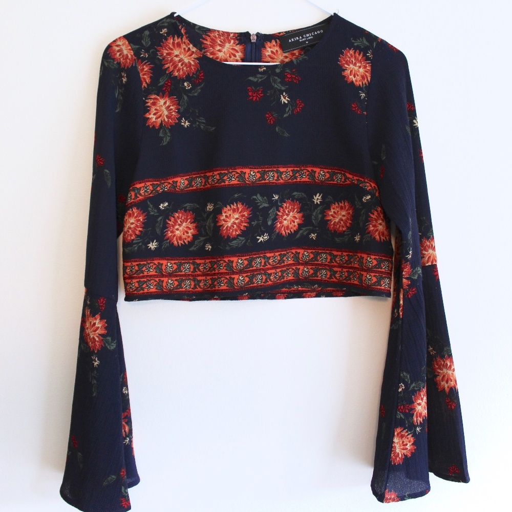 Akira Cropped Floral Blouse with Bell-sleeves